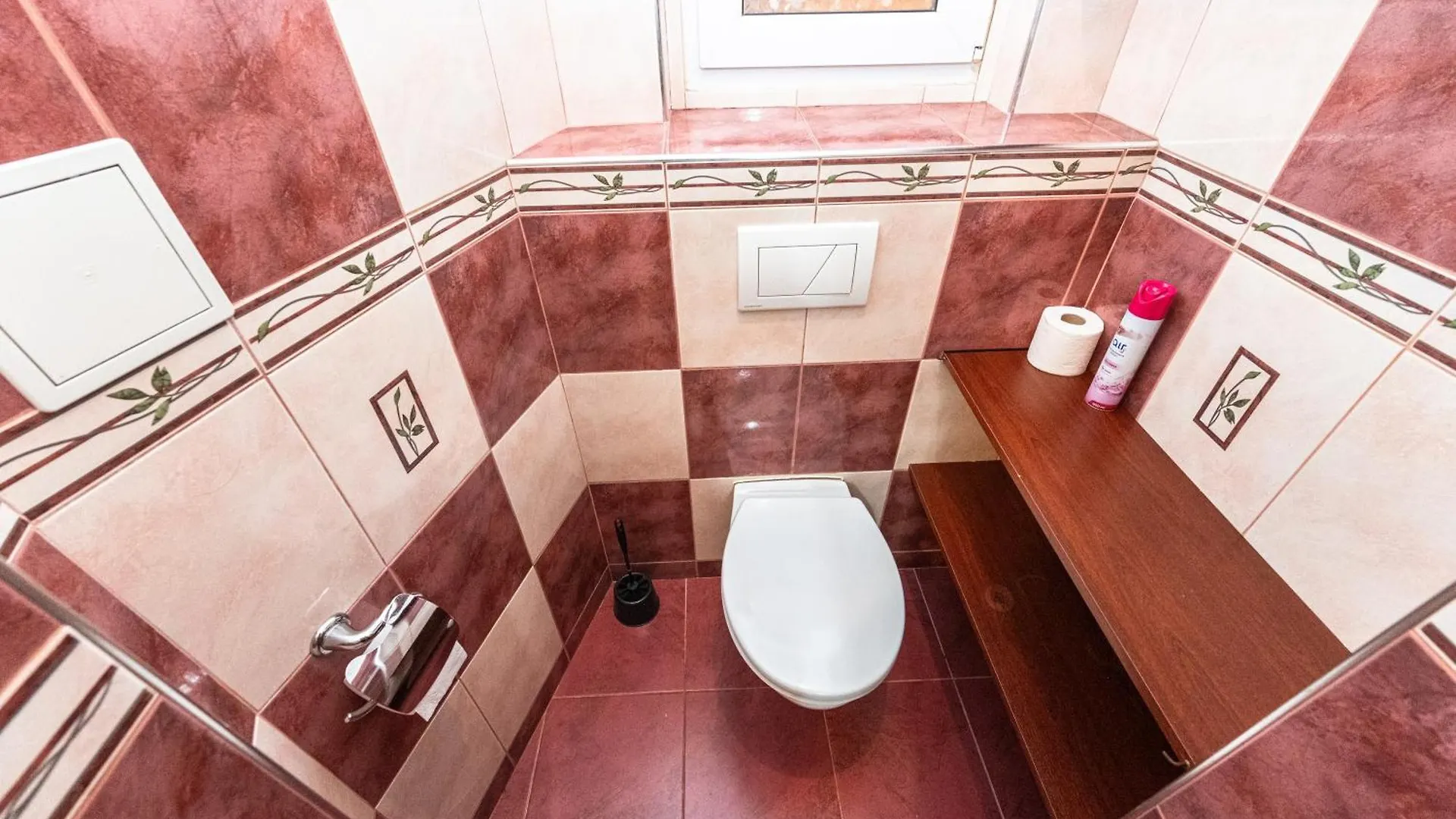 Apartment Charkovska 18 Praga